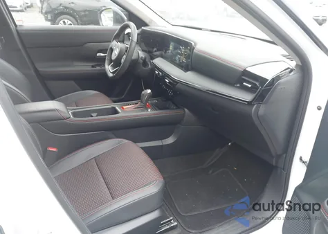 2025 Nissan Kicks Sr Intelligent Awd from USA, damaged, VIN 3N8AP6DD8SL307166